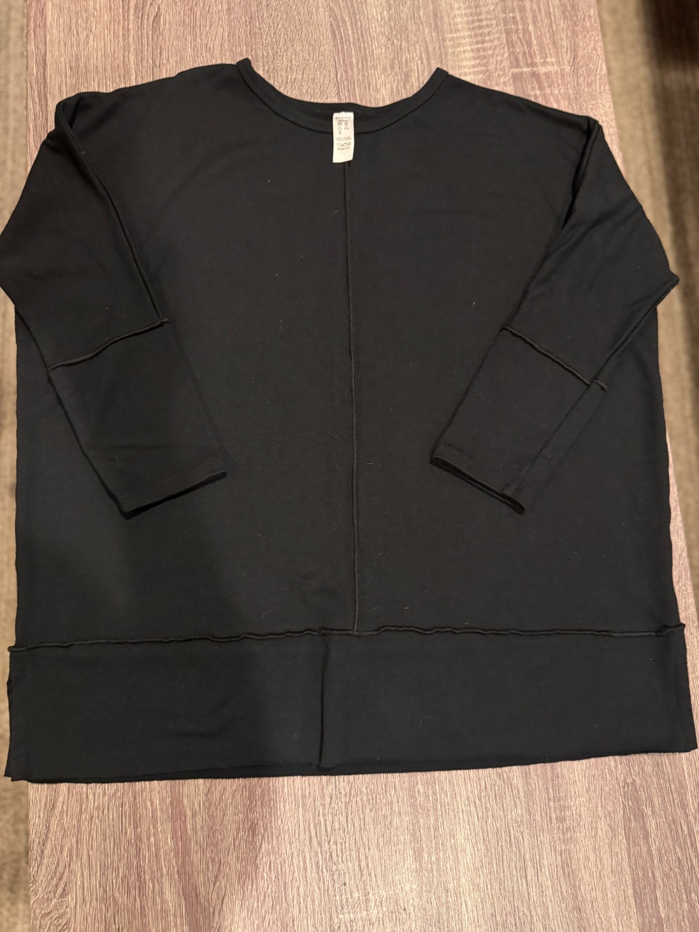 SPANX Black Long Sleeve Seam-Front Top Size Small 3/4 sleeve